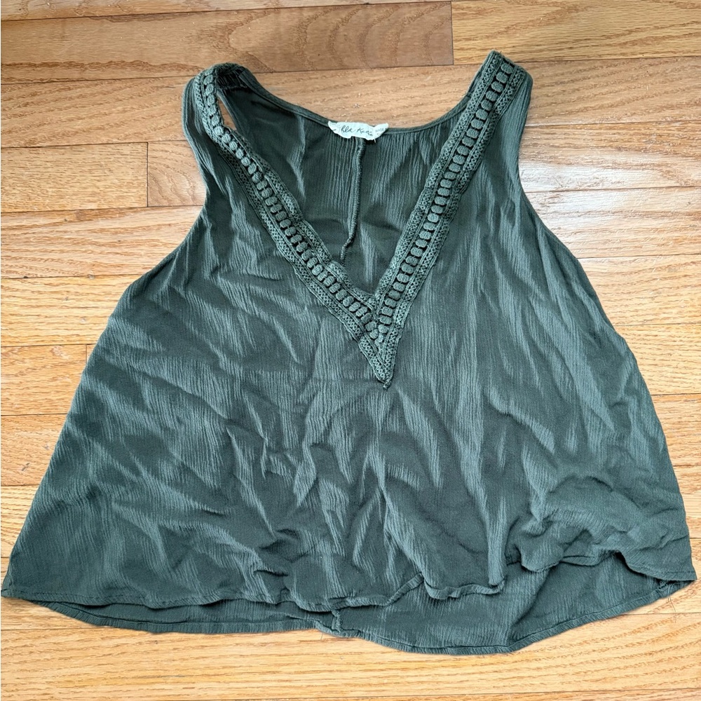 Chloe and Katie olive size small top